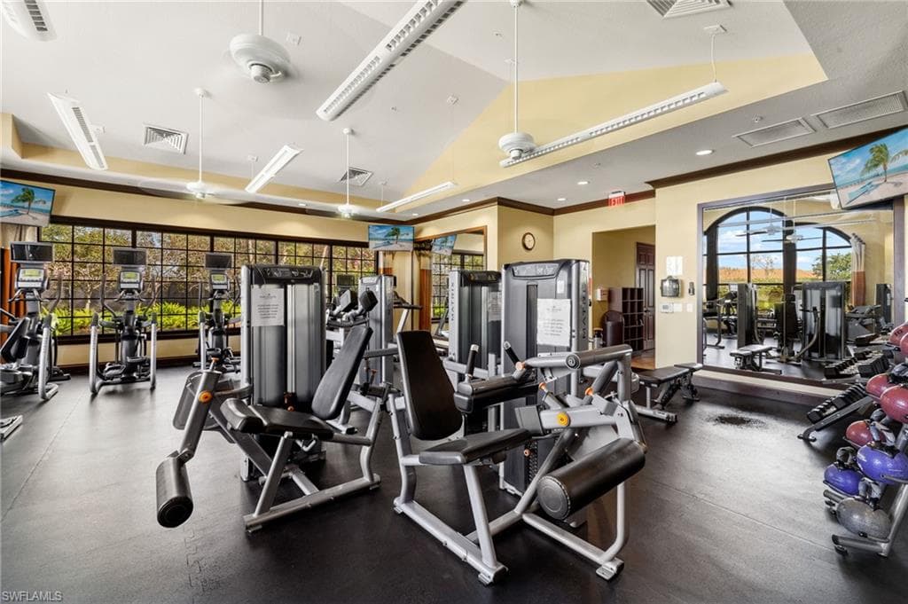8502 Palacio Ter N, Naples, FL 34114-37