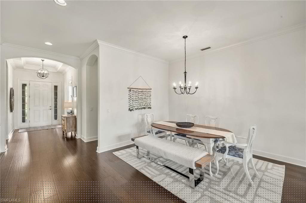 8502 Palacio Ter N, Naples, FL 34114-4