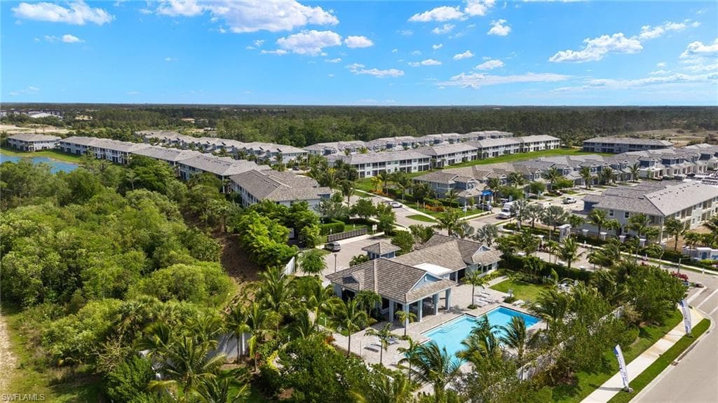 2560 Seychelles Dr 1004, Naples, FL 34112-30