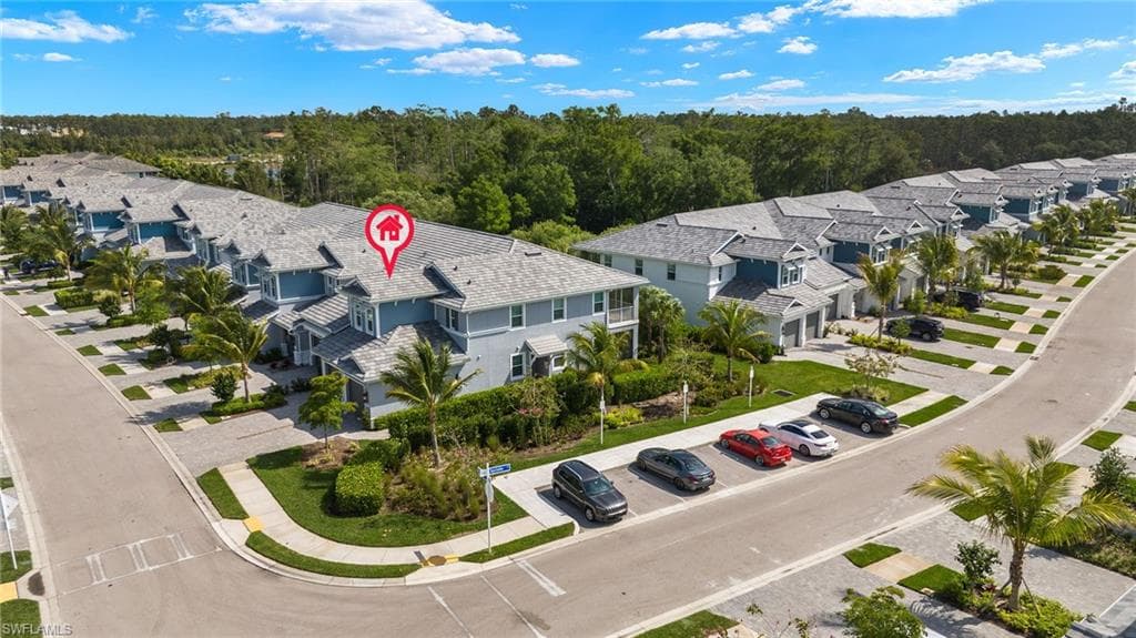 2560 Seychelles Dr 1004, Naples, FL 34112-31
