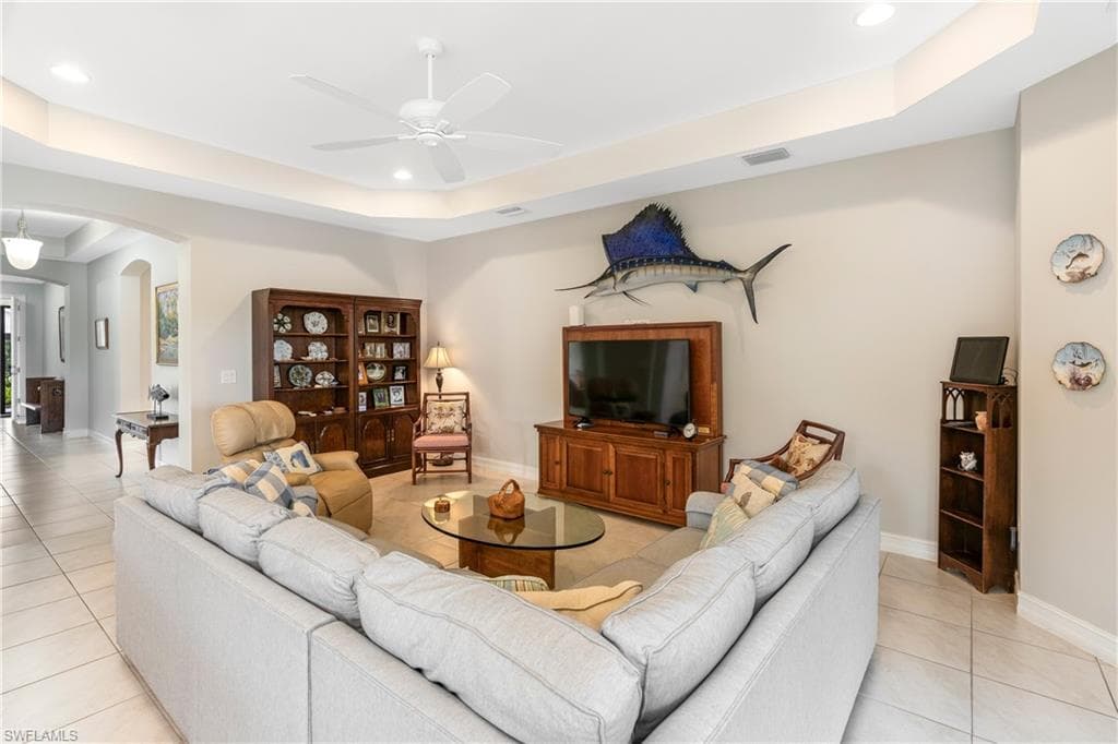 14601 Tropical Dr, Naples, FL 34114-13