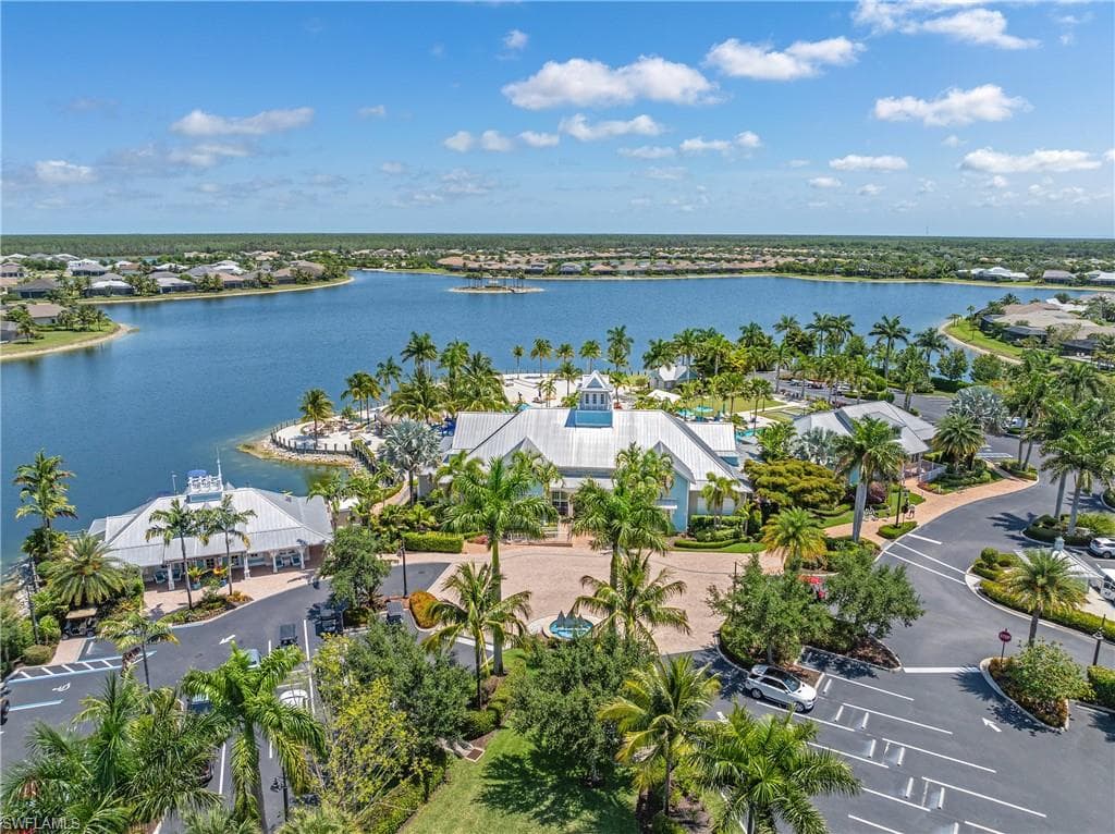 14601 Tropical Dr, Naples, FL 34114-30
