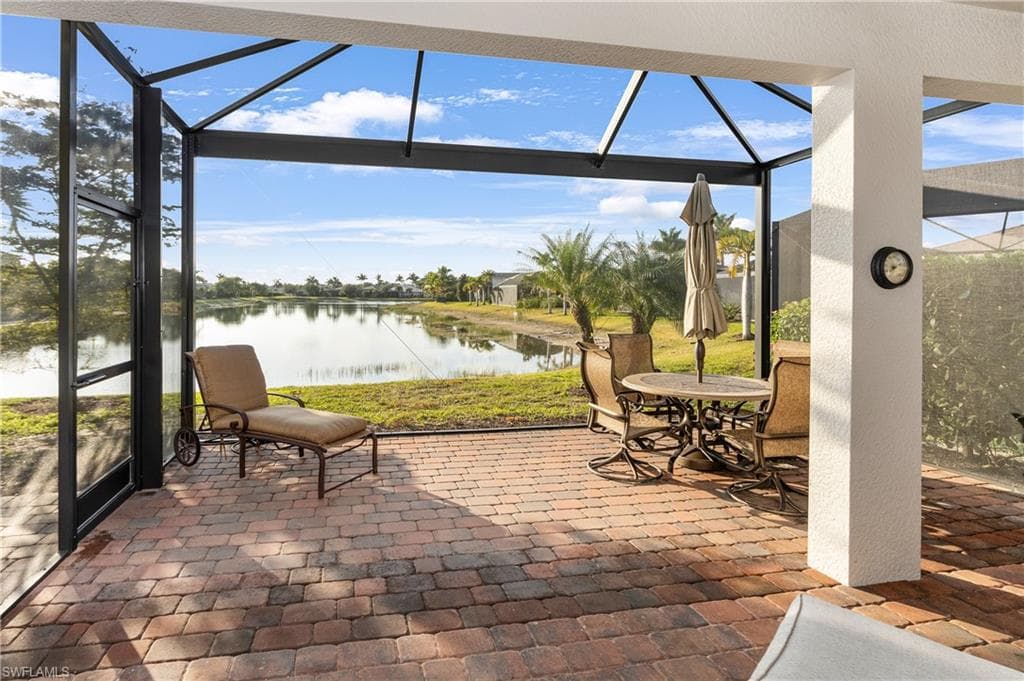 14601 Tropical Dr, Naples, FL 34114-7