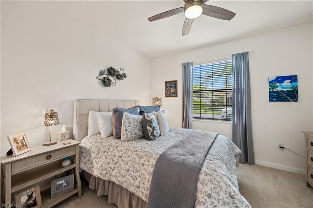 1570 Parnell Ct, Naples, FL 34113-16