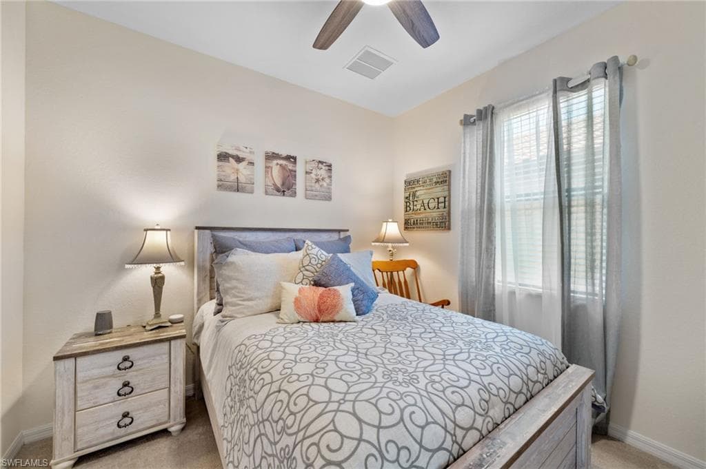 1570 Parnell Ct, Naples, FL 34113-17
