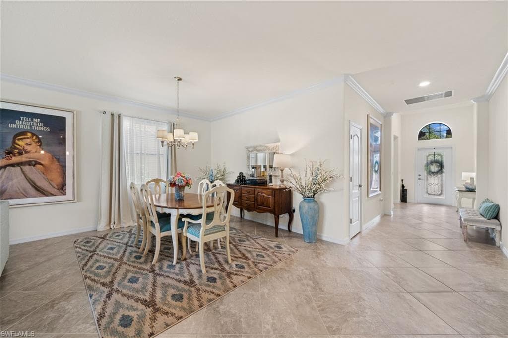 1570 Parnell Ct, Naples, FL 34113-8