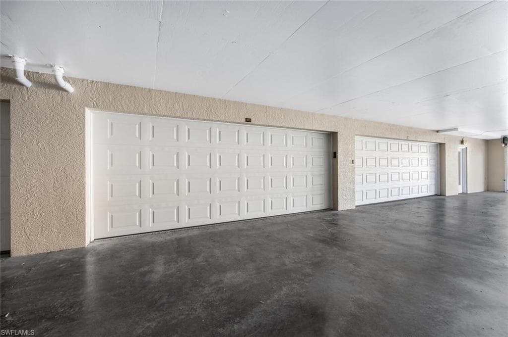 8420 Abbington Cir B25, Naples, FL 34108-27
