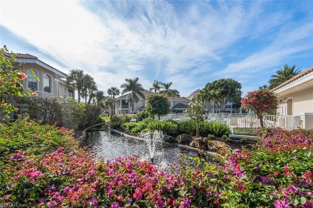 8420 Abbington Cir B25, Naples, FL 34108-29