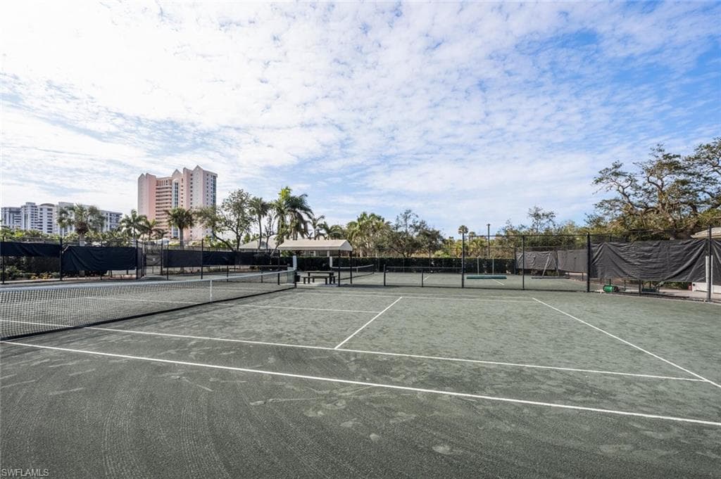 8420 Abbington Cir B25, Naples, FL 34108-39