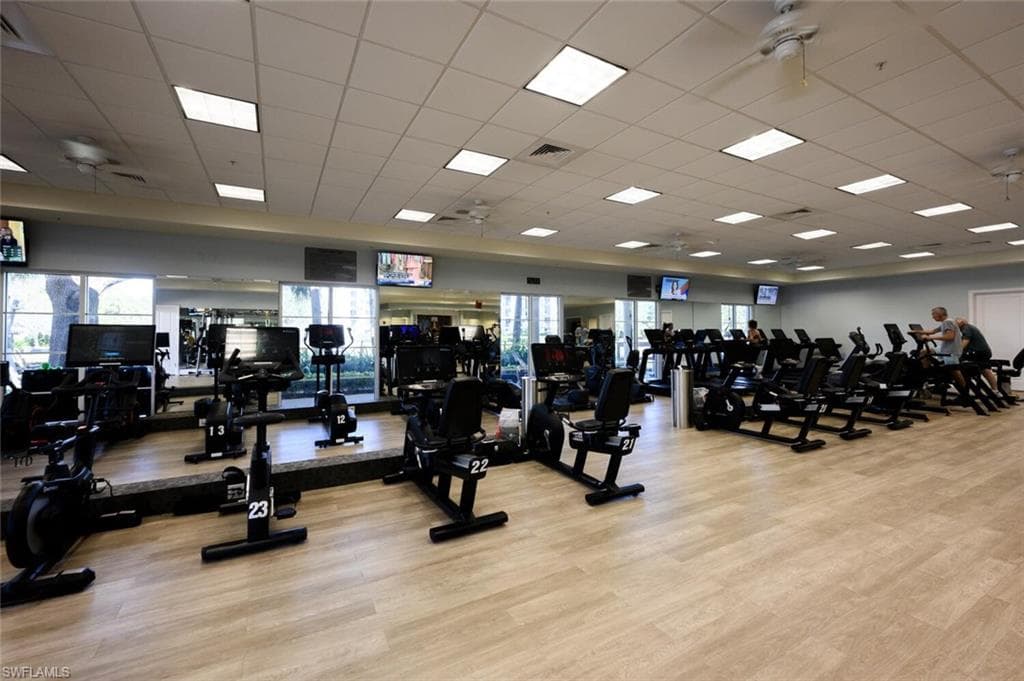 8420 Abbington Cir B25, Naples, FL 34108-40