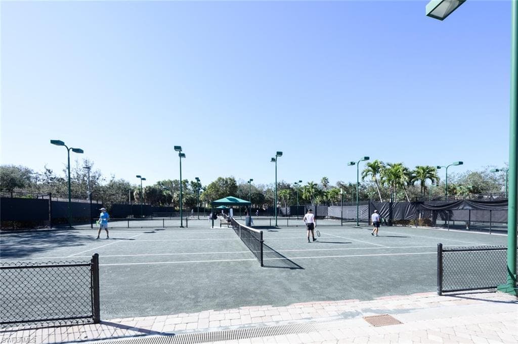 8420 Abbington Cir B25, Naples, FL 34108-41