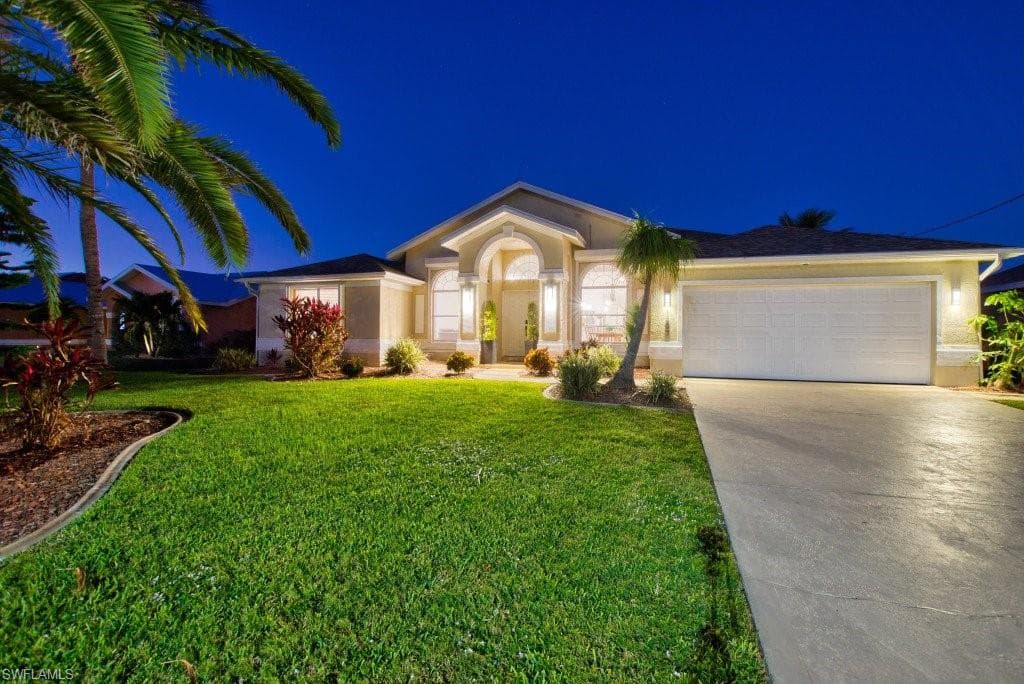 1807 48th Ln, Cape Coral, FL 33914-4