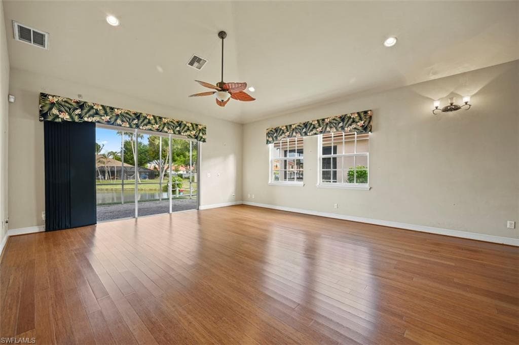 14370 Laguna Dr, Fort Myers, FL 33908-13