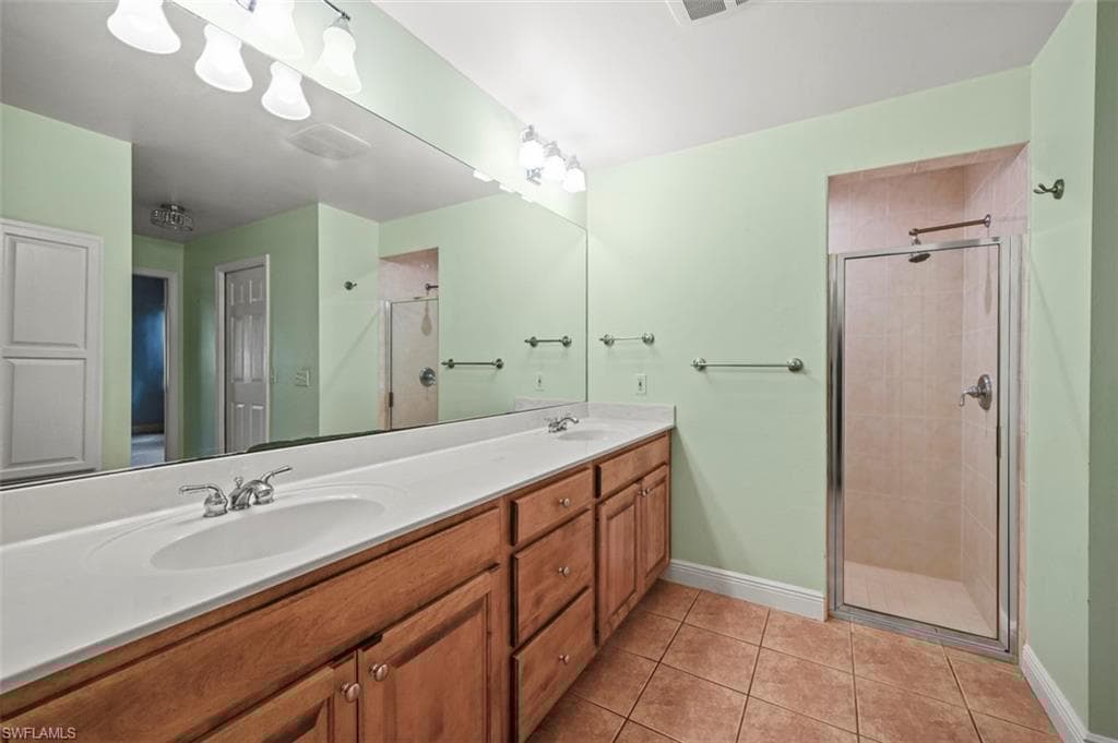 14370 Laguna Dr, Fort Myers, FL 33908-16