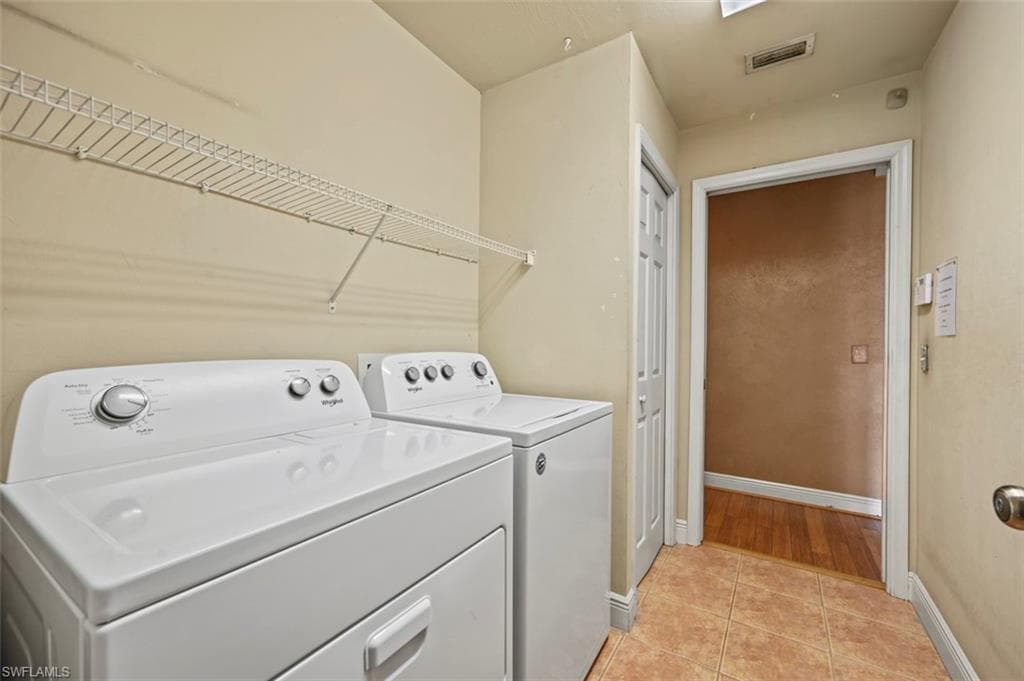 14370 Laguna Dr, Fort Myers, FL 33908-23