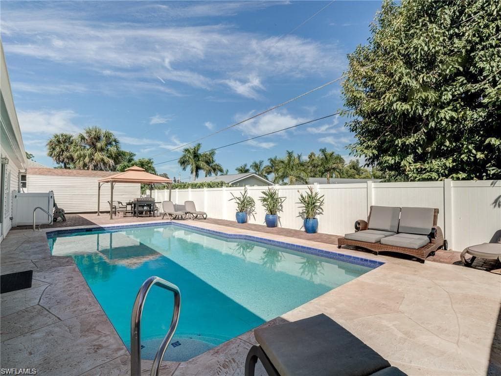 4348 Mariner Rd, Bonita Springs, FL 34134-3