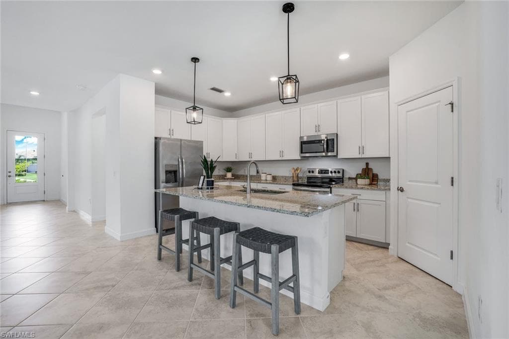 1837 Lema Ct, Naples, FL 34120-8