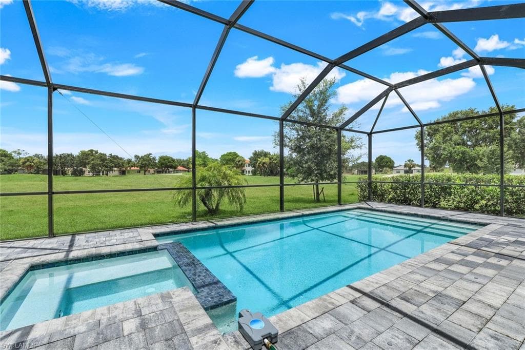 1837 Lema Ct, Naples, FL 34120-28