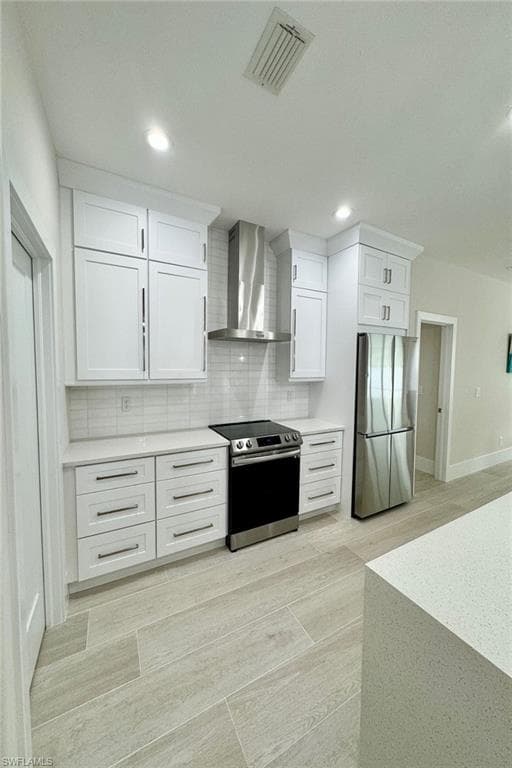 8260 Laurel Lakes Blvd, Naples, FL 34119-18