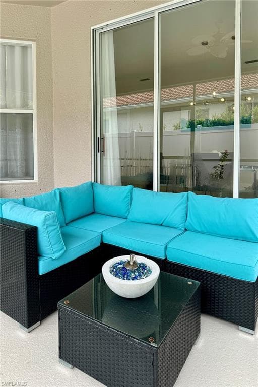 8260 Laurel Lakes Blvd, Naples, FL 34119-37