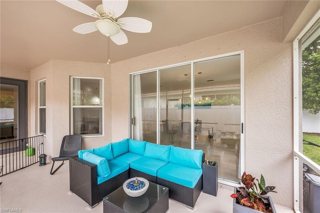 8260 Laurel Lakes Blvd, Naples, FL 34119-38