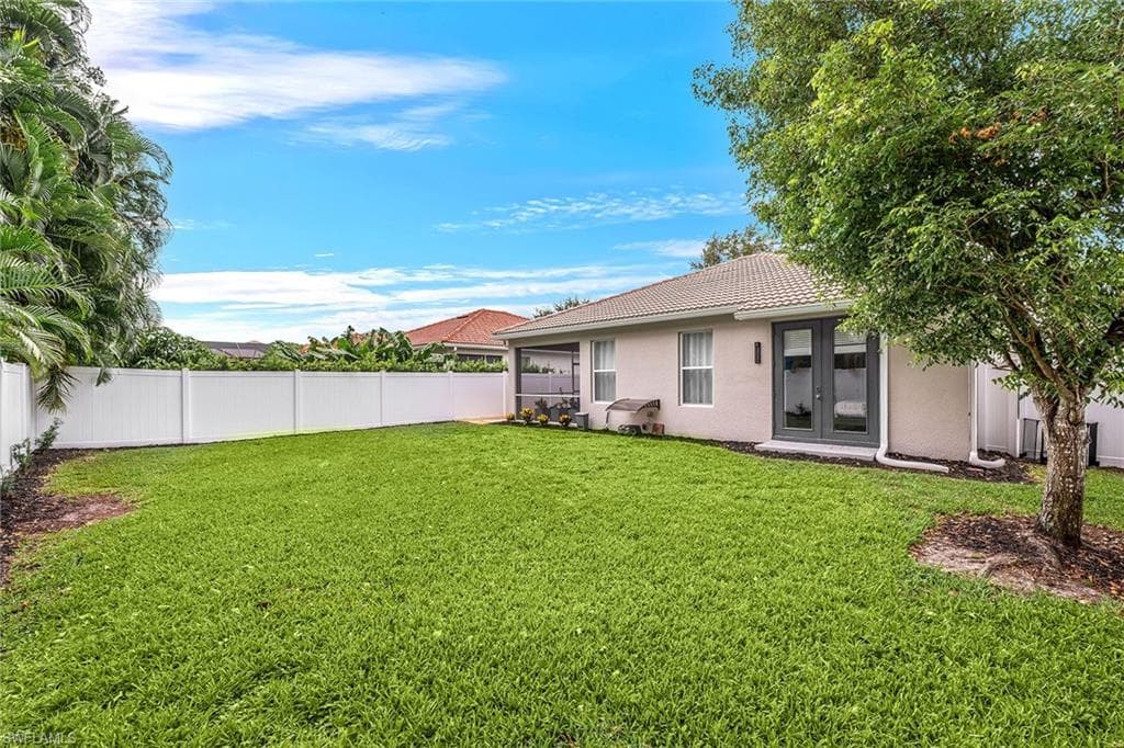 8260 Laurel Lakes Blvd, Naples, FL 34119-42
