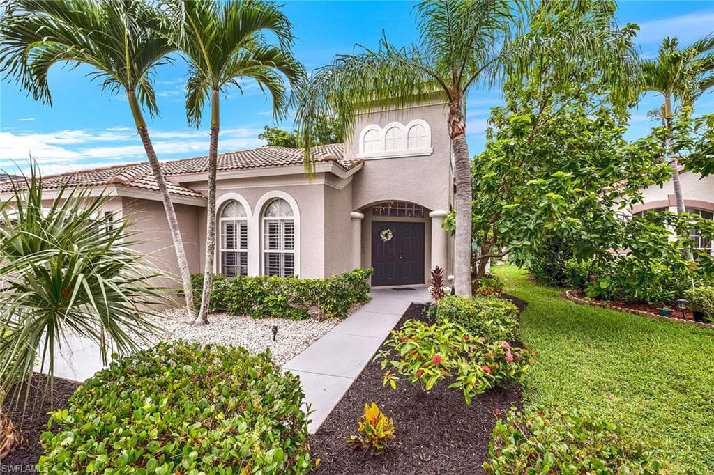 8260 Laurel Lakes Blvd, Naples, FL 34119-4