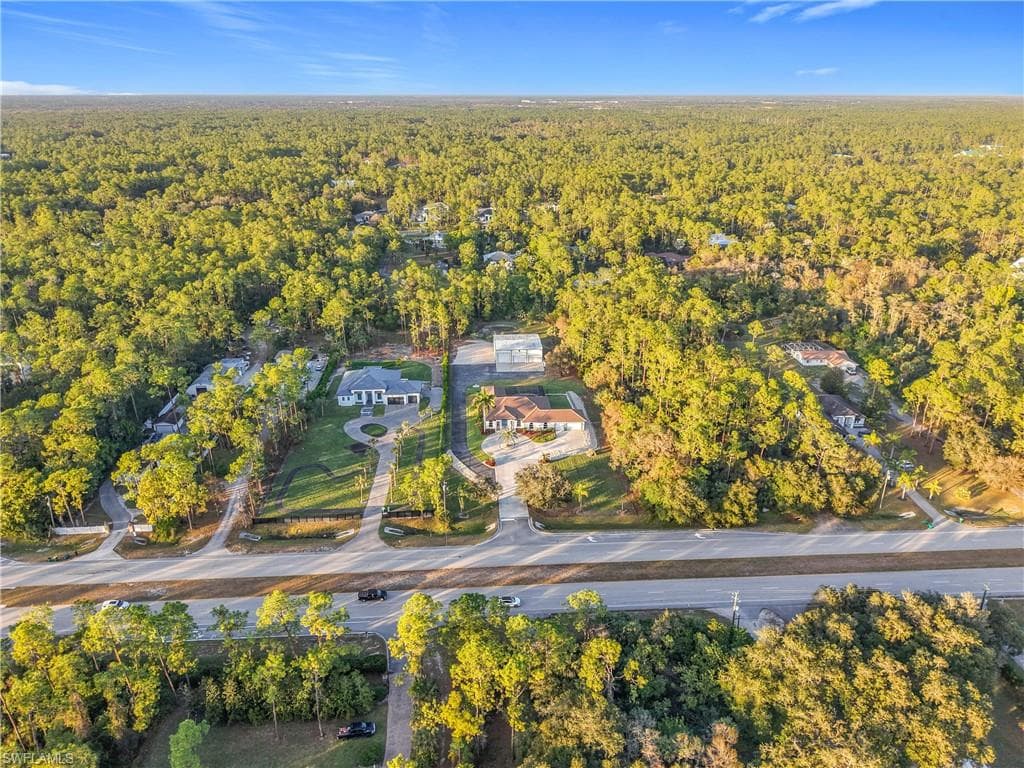 4411 Pine Ridge Rd, Naples, FL 34119-47