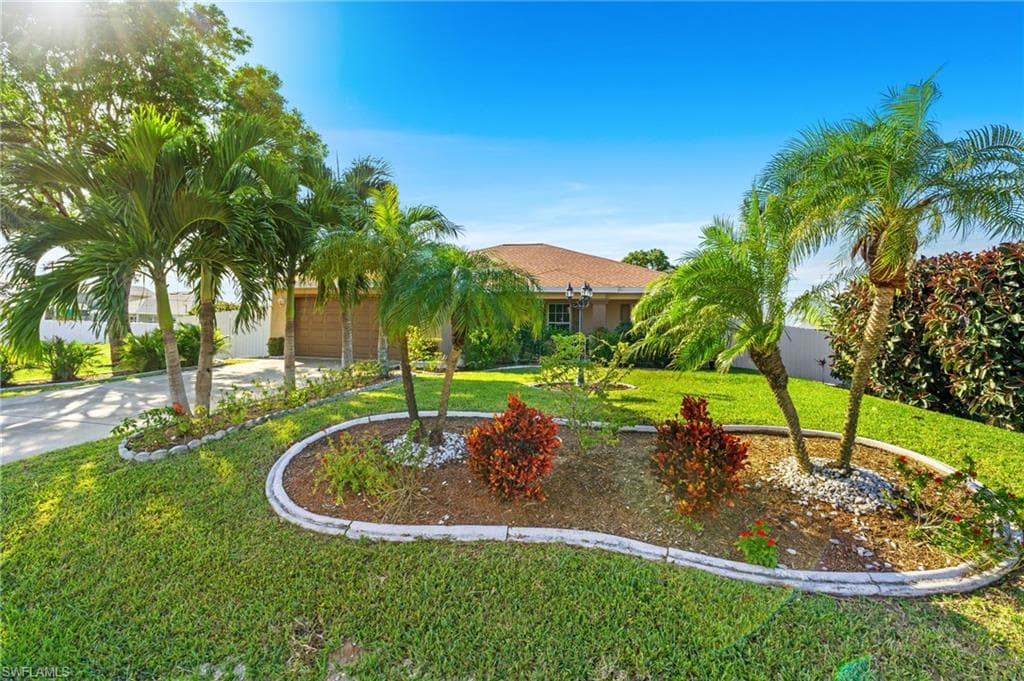 1206 5th Ave, Cape Coral, FL 33909-41