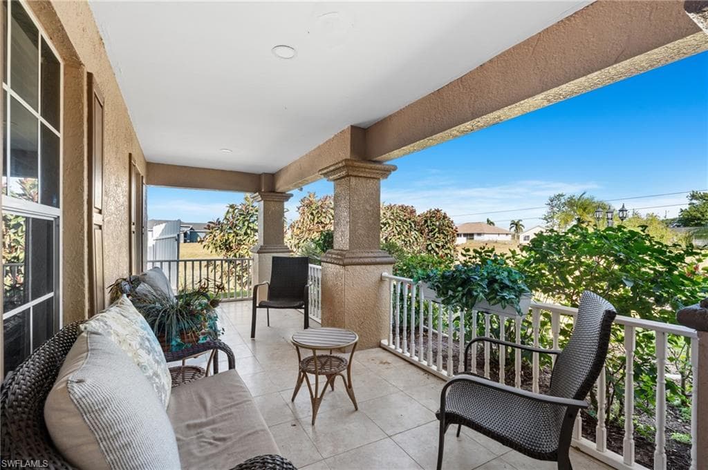 1206 5th Ave, Cape Coral, FL 33909-48