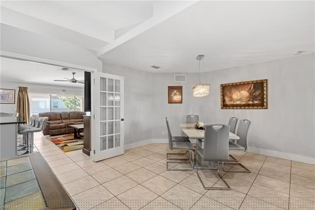 1206 5th Ave, Cape Coral, FL 33909-6