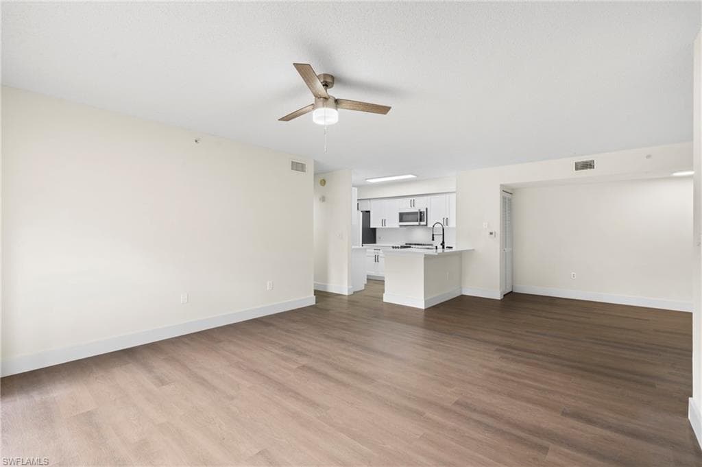 8950 Colonnades Ct E 815, Bonita Springs, FL 34135-4