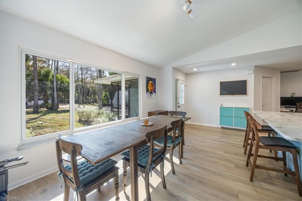 5311 Hickory Wood Dr, Naples, FL 34119-14