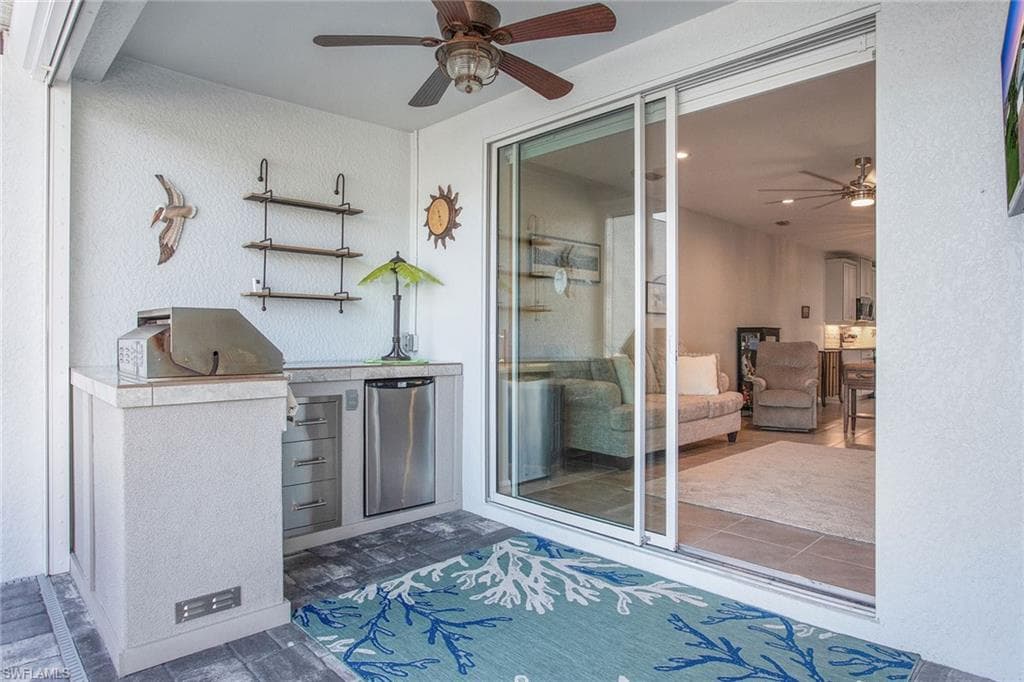 14830 Edgewater Cir, Naples, FL 34114-33