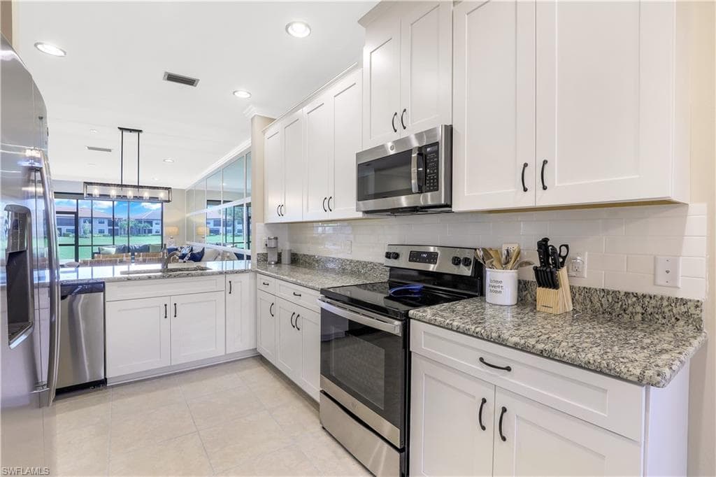 9386 Pocida Ct 103, Naples, FL 34119-11