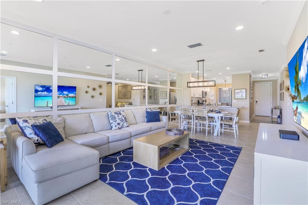 9386 Pocida Ct 103, Naples, FL 34119-16
