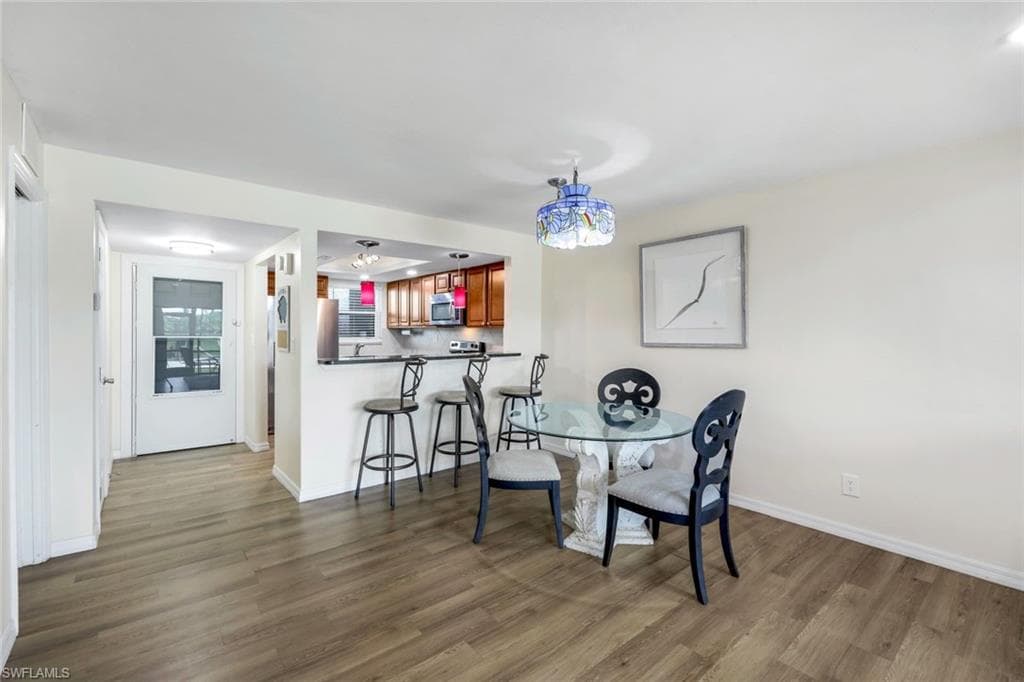 190 Pebble Beach Blvd 104, Naples, FL 34113-8