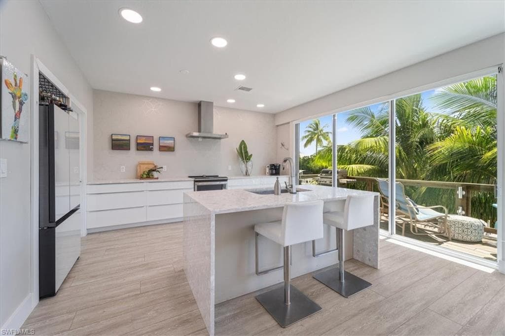 1282 Venetian Way, Naples, FL 34110-15