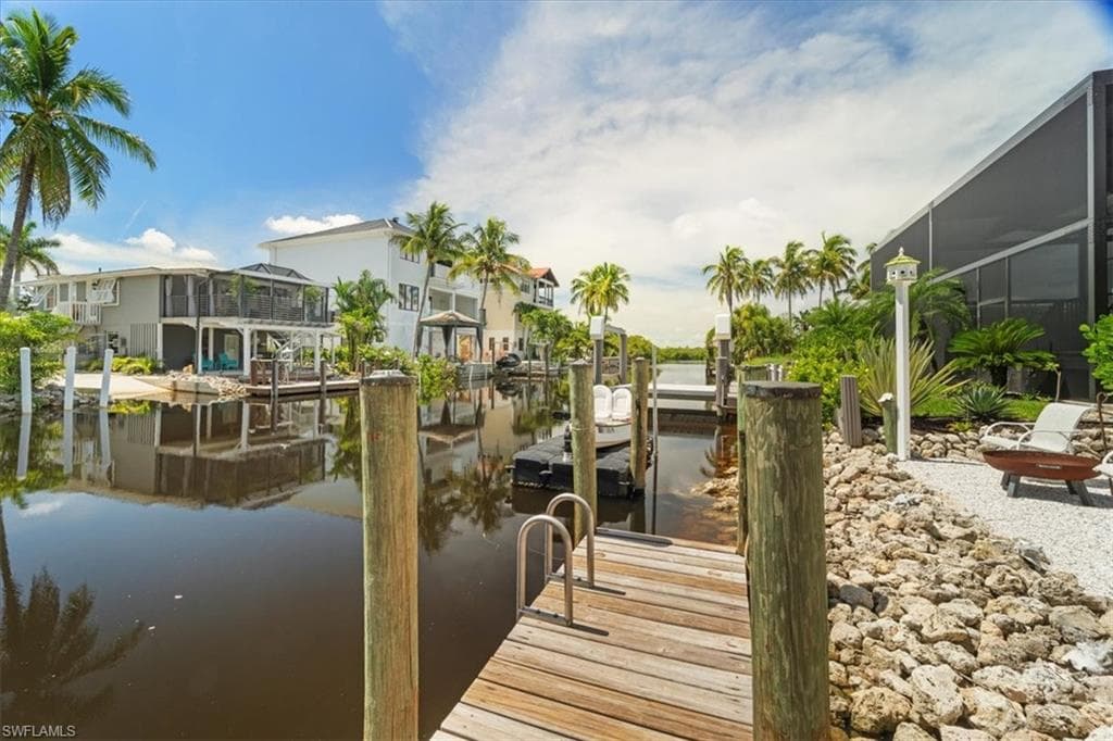 1282 Venetian Way, Naples, FL 34110-43