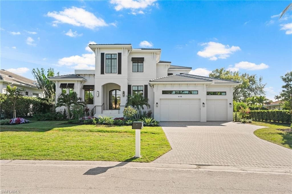 448 Devils Ln, Naples, FL 34103-2