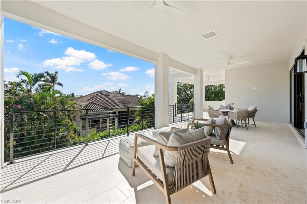 448 Devils Ln, Naples, FL 34103-44