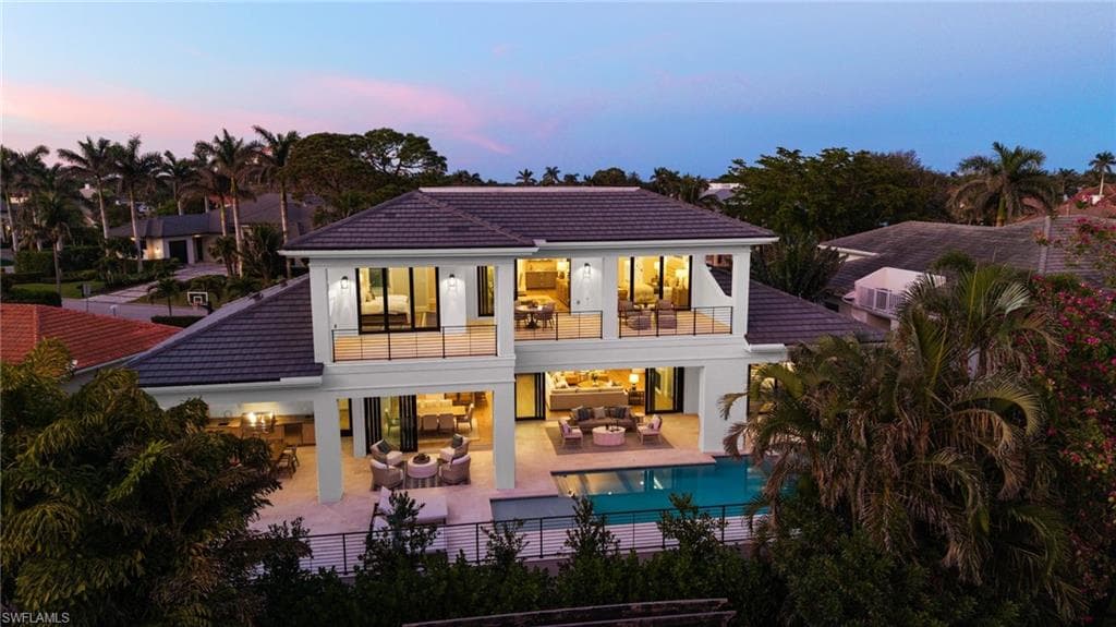 448 Devils Ln, Naples, FL 34103-46