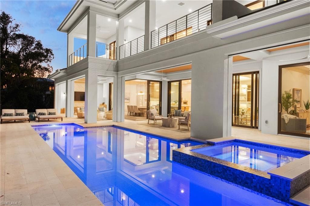 448 Devils Ln, Naples, FL 34103-47