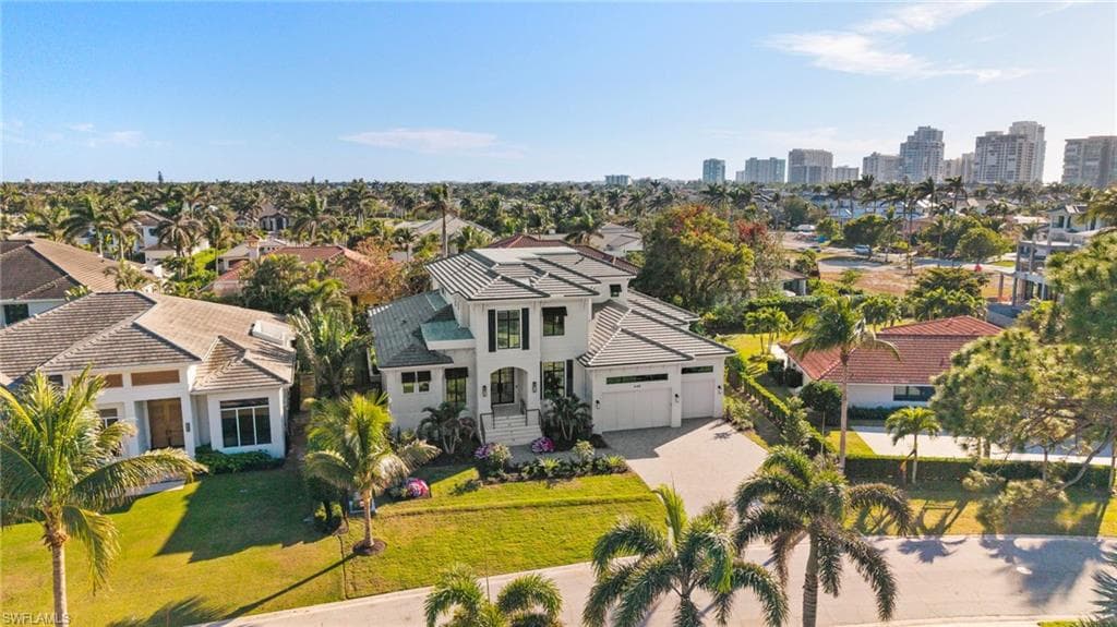 448 Devils Ln, Naples, FL 34103-4