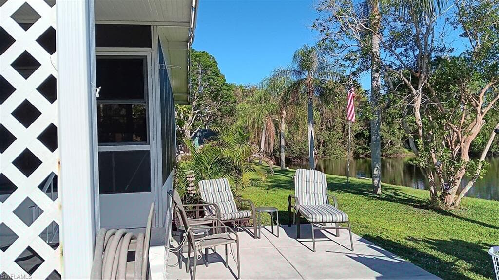10571 Wales Loop, Bonita Springs, FL 34135-23
