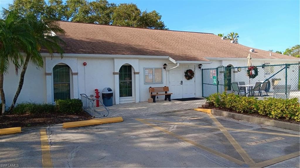 10571 Wales Loop, Bonita Springs, FL 34135-31