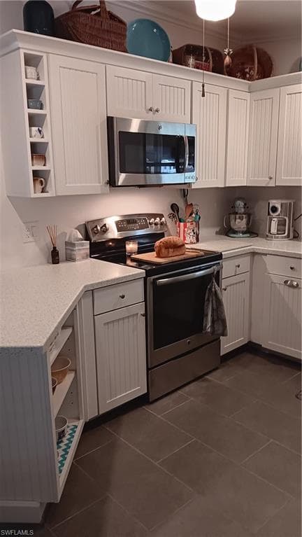 10571 Wales Loop, Bonita Springs, FL 34135-8