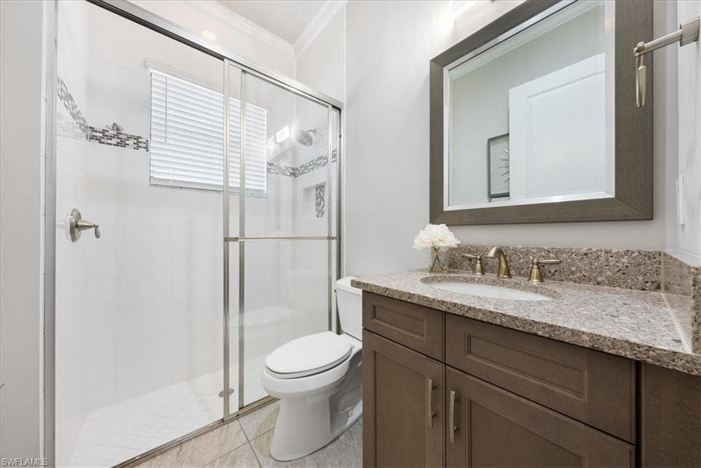 4662 Kensington Cir, Naples, FL 34119-14