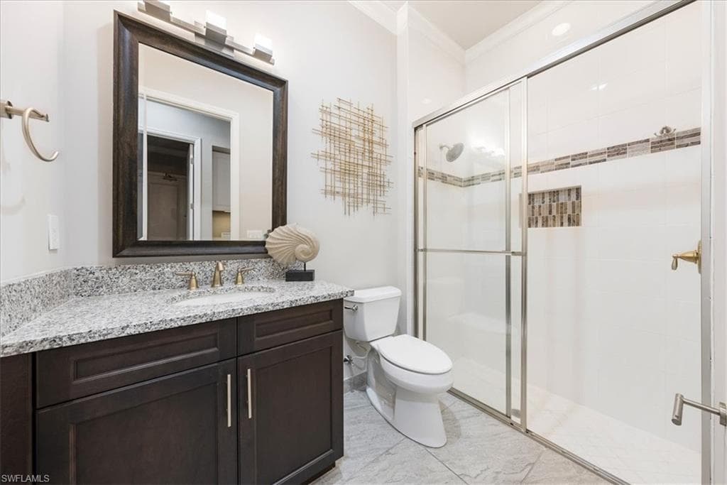 4662 Kensington Cir, Naples, FL 34119-16