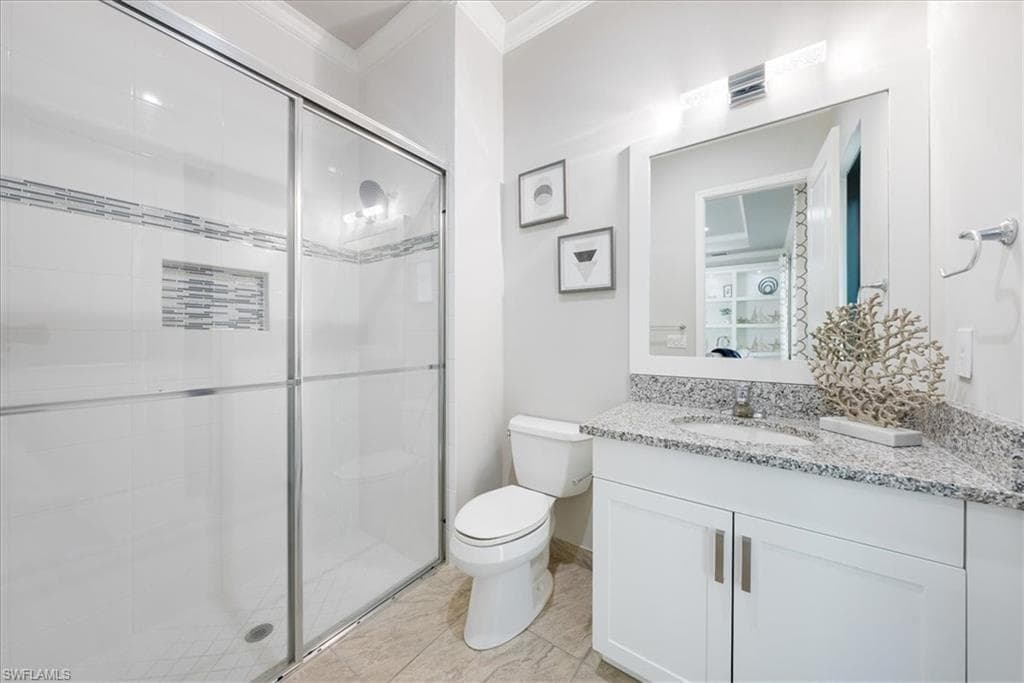 4662 Kensington Cir, Naples, FL 34119-20